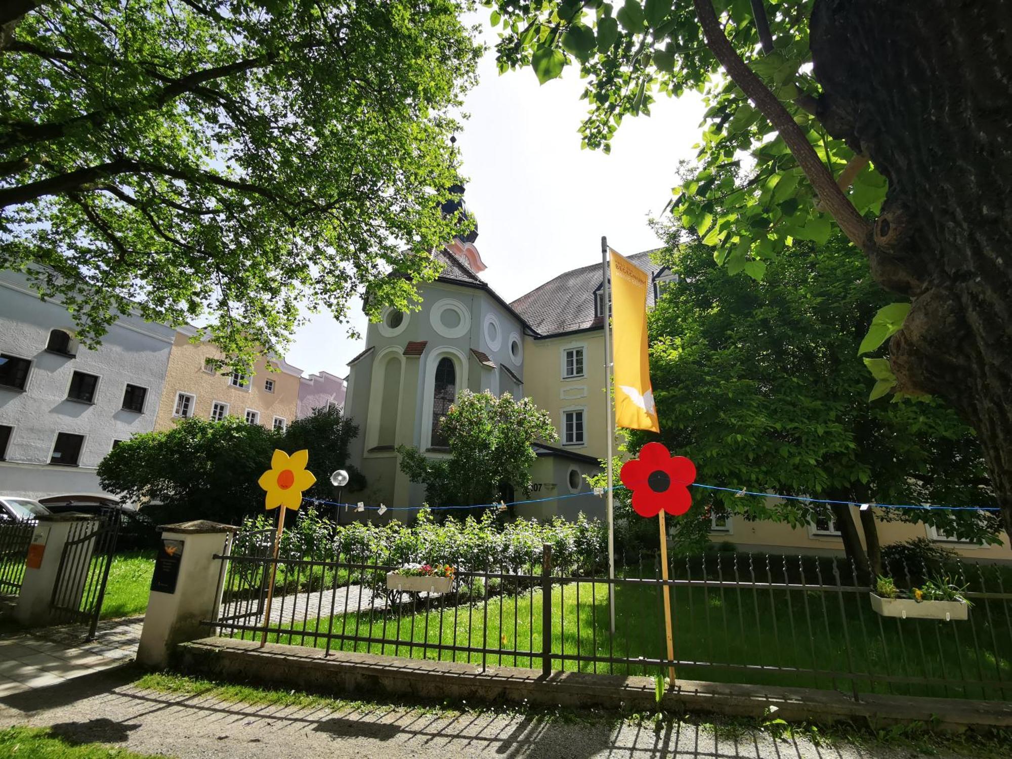 Haus Der Begegnung Heilig Geist Hotel Burghausen Exterior photo
